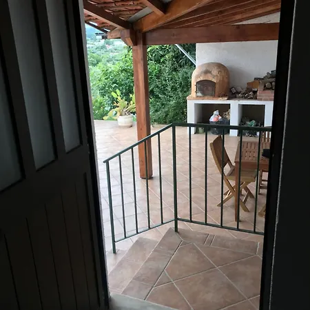 Alzaitoona Holiday home